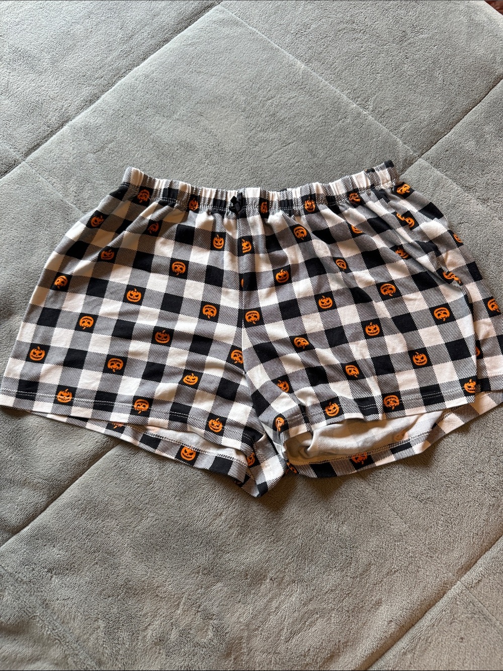 Women’s Black & White Gingham Lounge Shorts with Orange Pumpkin Print